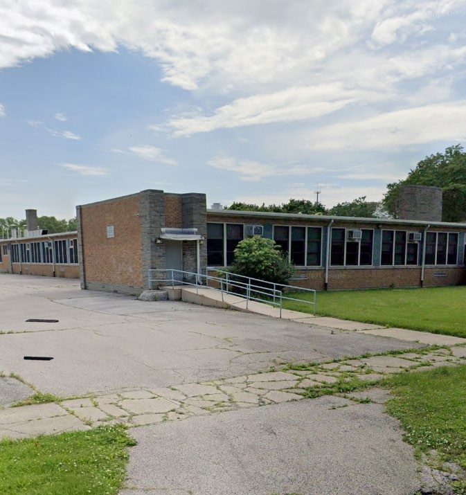10211 S Crandon Ave, Chicago, IL for sale Primary Photo- Image 1 of 2