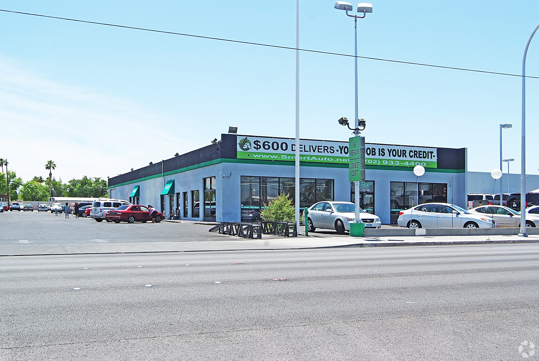 3105 E Sahara Ave, Las Vegas, NV à louer Photo principale- Image 1 de 40