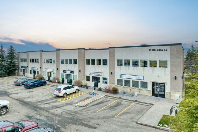 Plus de détails pour 12110 40th St SE, Calgary, AB - Industriel à vendre