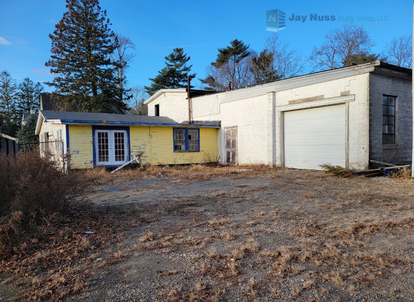 7 Pembroke St, Kingston, MA à vendre - Photo du bâtiment - Image 1 de 3