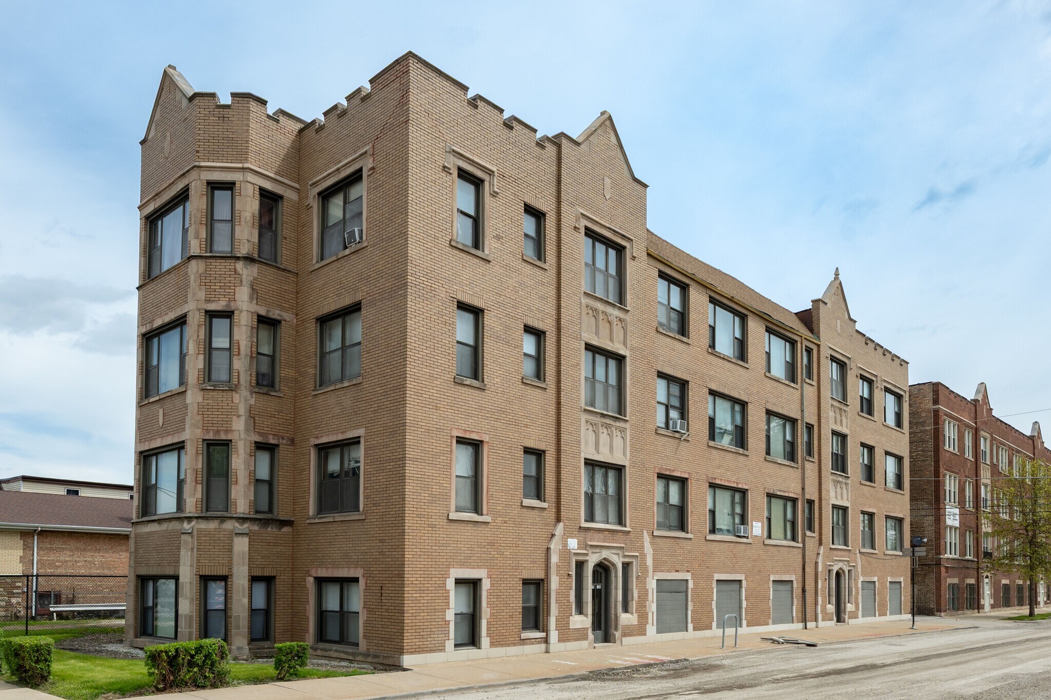 8259 S Loomis Blvd, Chicago, IL à vendre Photo principale- Image 1 de 4