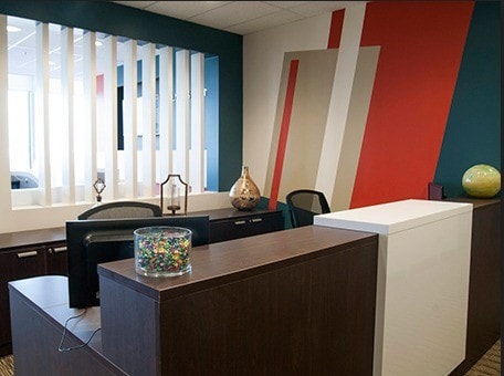 2 St Clair Av W, Toronto, ON à louer - Hall d’entrée - Image 3 de 22