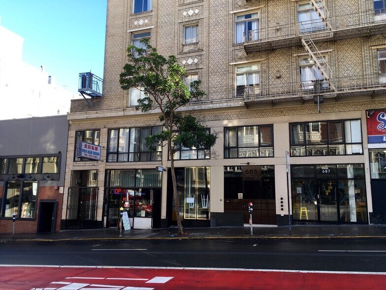 685 Geary St, San Francisco, CA à louer - Photo du bâtiment - Image 3 de 7