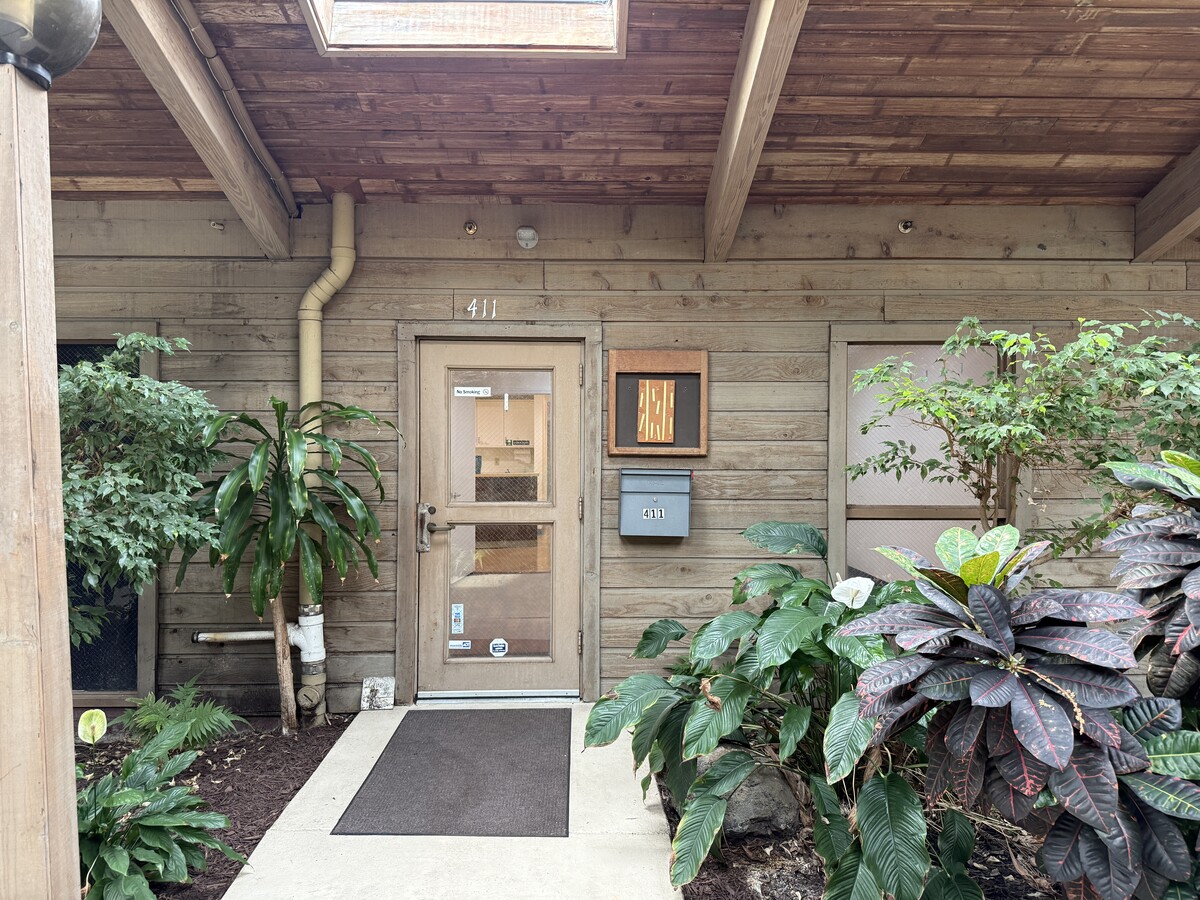411-511 N Wendover Rd, Charlotte, NC 28211 - Unit 411 - - Interior Photo - Image 2 of 2