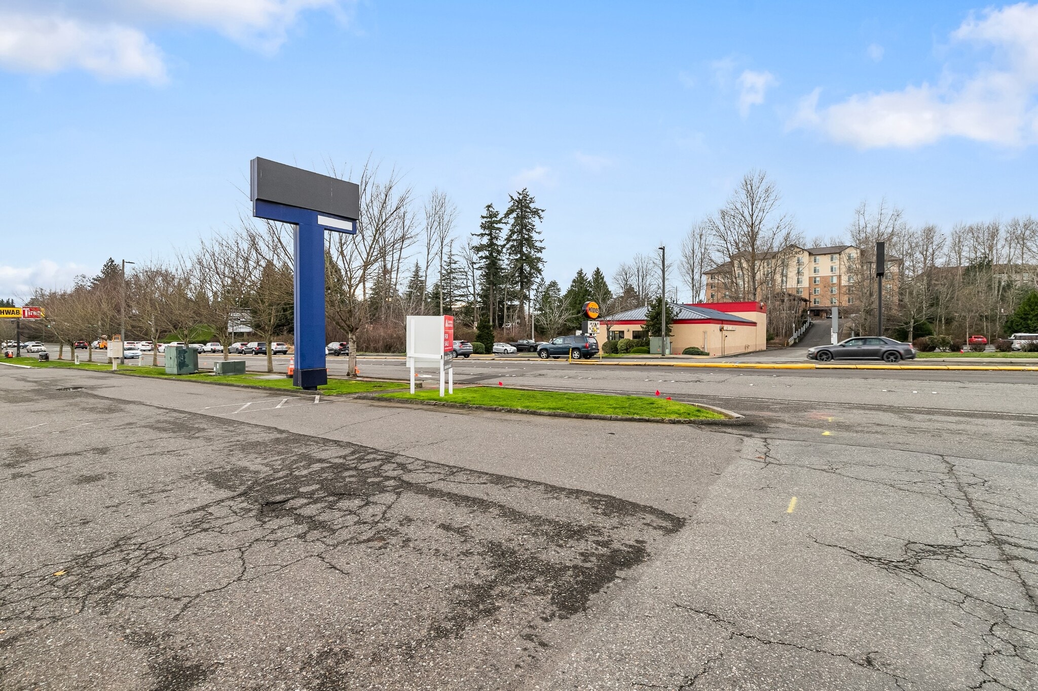 4040 Meridian St, Bellingham, WA for sale Primary Photo- Image 1 of 12