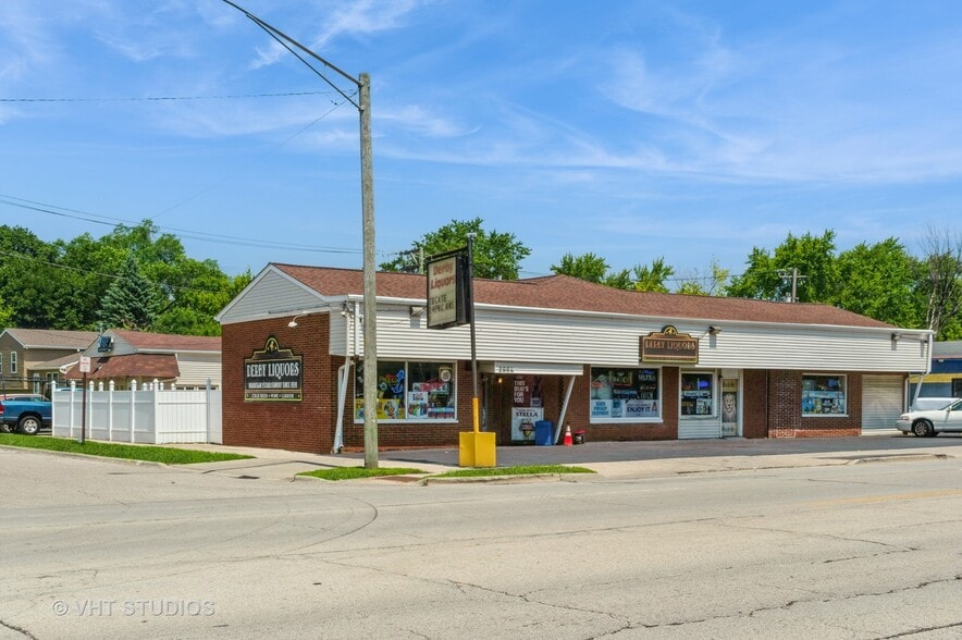 2864 Washington St, Waukegan, IL for sale - Building Photo - Image 3 of 19