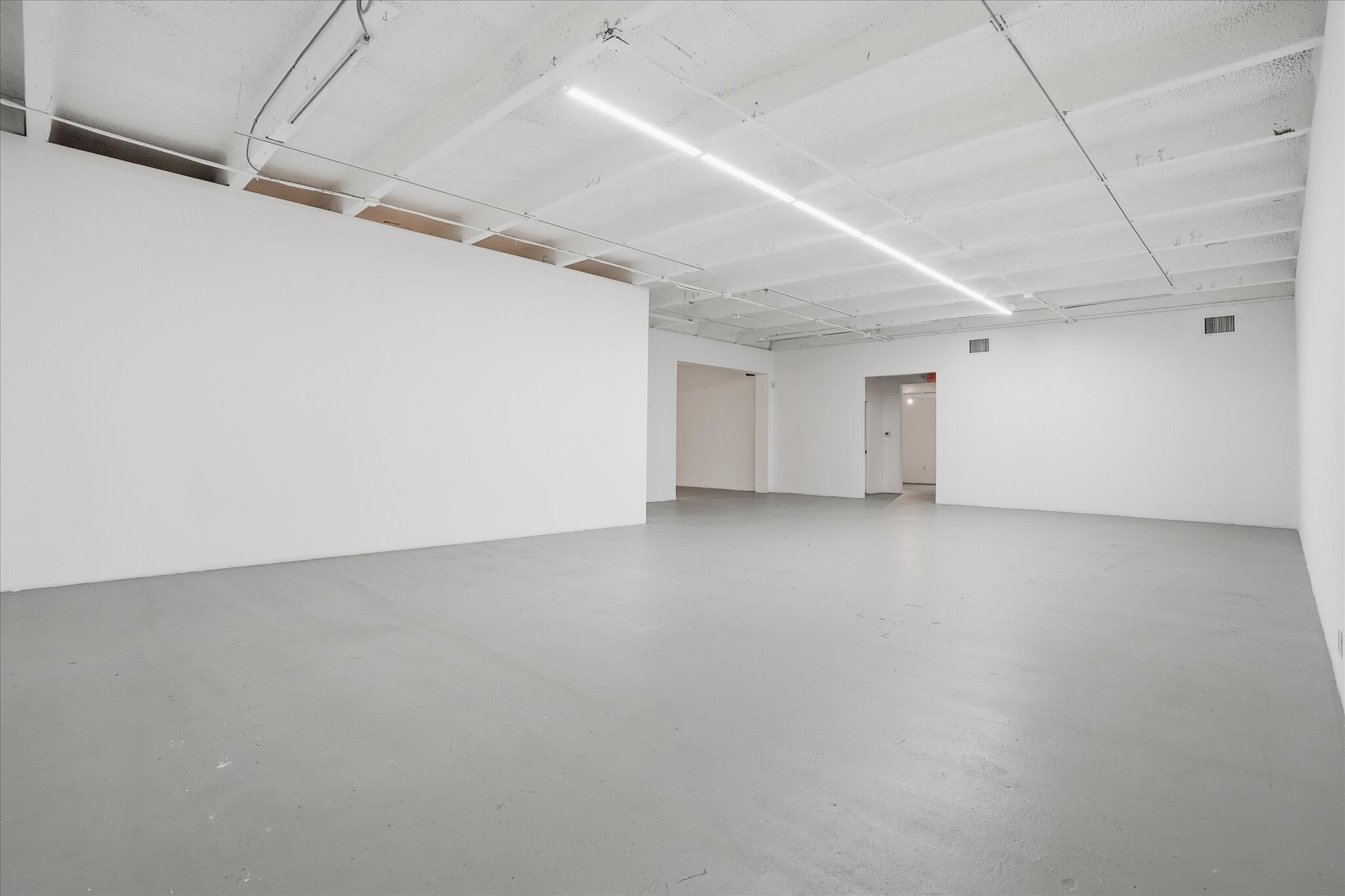 274 NE 67th St, Miami, FL for lease Interior Photo- Image 1 of 22