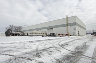 More details for 6900 S 10th St, Oak Creek, WI - Industrial for Lease