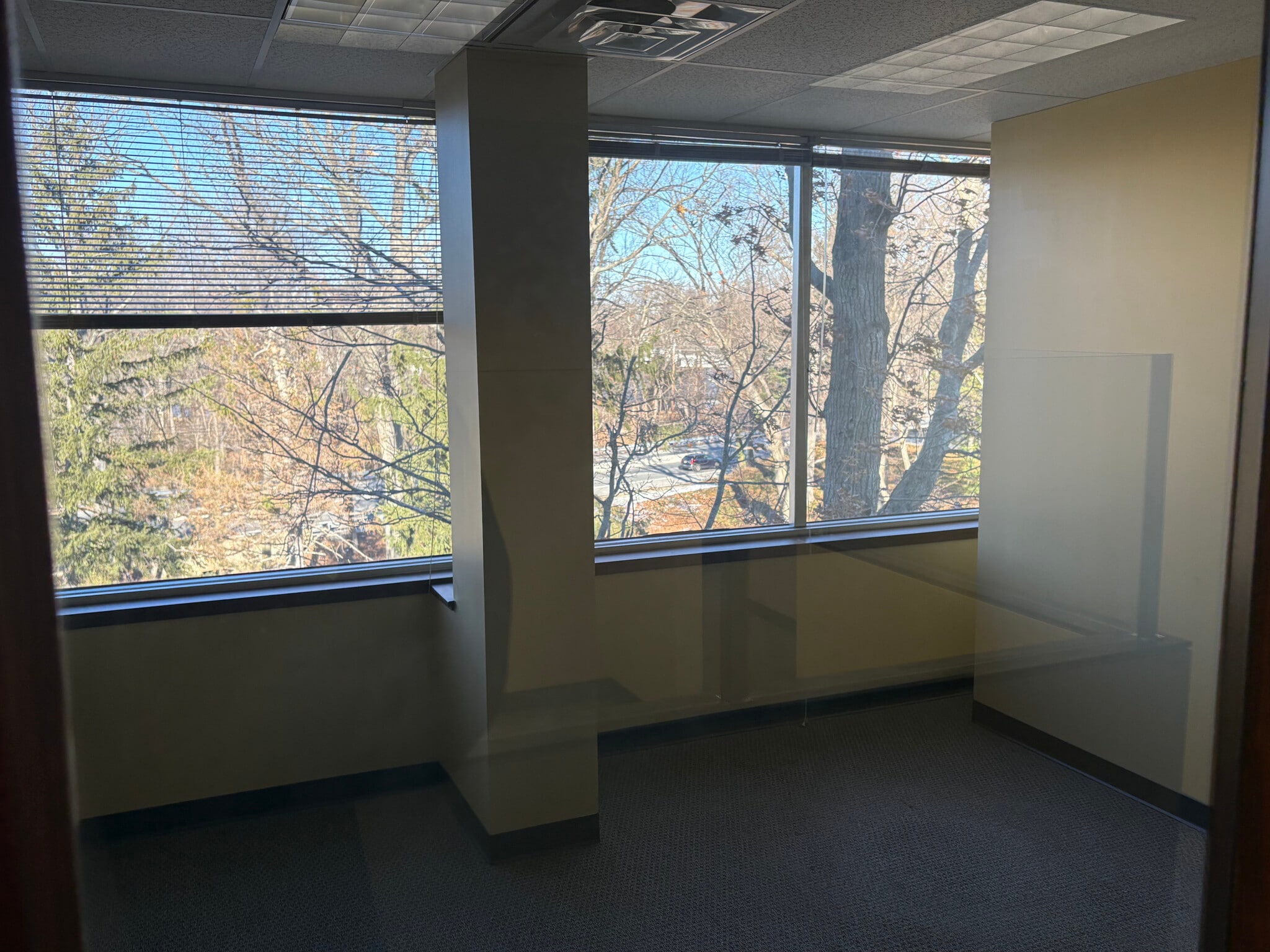 200 Lake Dr E, Cherry Hill, NJ for lease Interior Photo- Image 1 of 22
