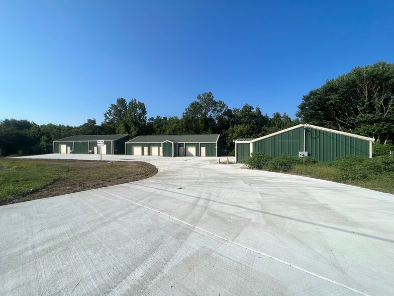 402 Black Creek rd, Birmingham, AL for lease - Primary Photo - Image 1 of 6