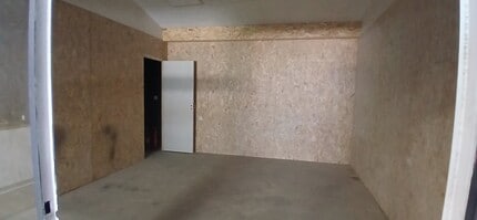 Route d'Arles, Bouillargues for lease Interior Photo- Image 2 of 4