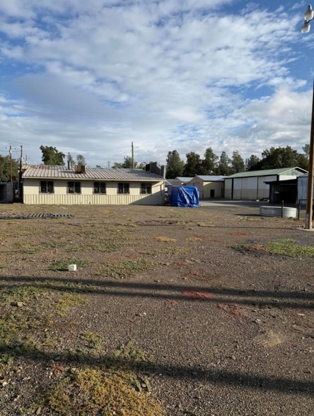 22020 Old 44 Dr, Palo Cedro, CA for lease - Building Photo - Image 3 of 5