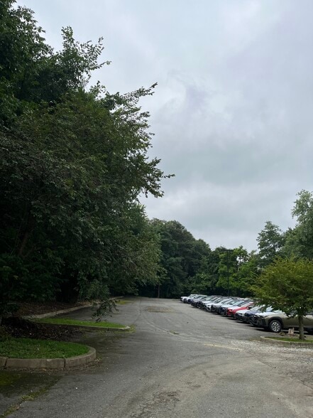 110 Beaver St, Waltham, MA for lease - Building Photo - Image 3 of 5