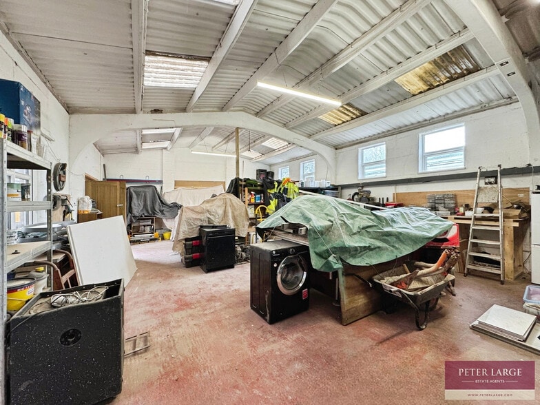 Old Manor Way, Rhyl for sale - Building Photo - Image 2 of 8