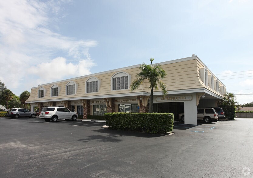 784 US Highway 1, North Palm Beach, FL à louer - Photo principale - Image 1 de 17