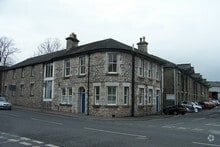 Sandes Ave, Kendal for lease Primary Photo- Image 1 of 2