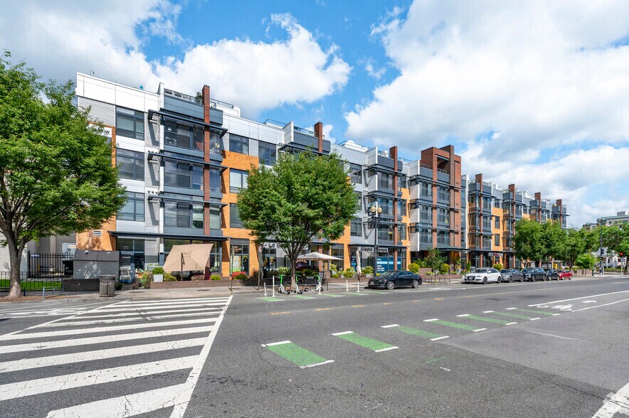 3460 14th St NW, Washington, DC à louer - Photo du bâtiment - Image 2 de 27
