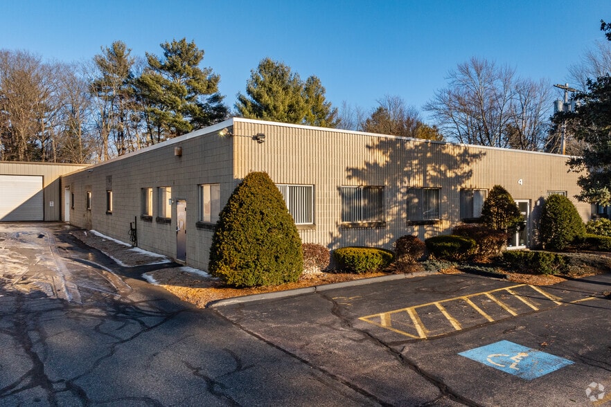 4 Industrial Park Rd, Medway, MA for lease - Building Photo - Image 2 of 6