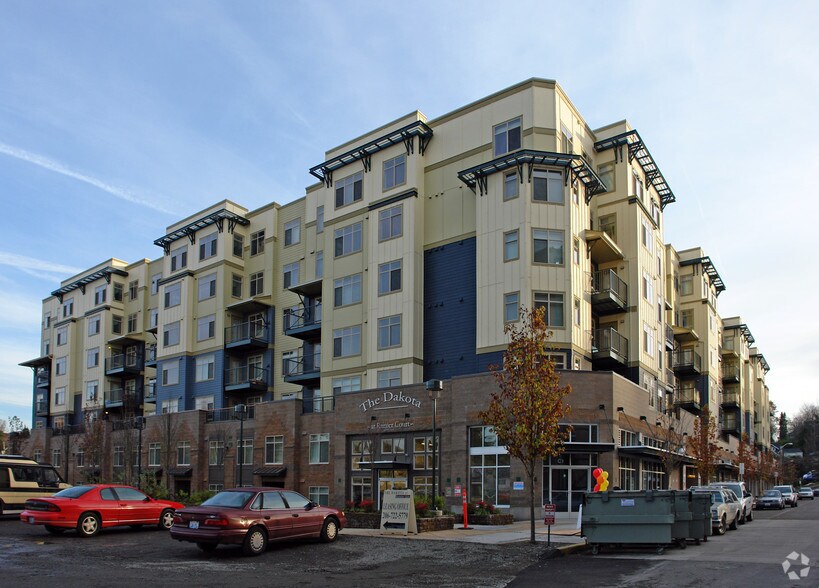 3642 33rd Ave S, Seattle, WA à louer - Photo du bâtiment - Image 3 de 12