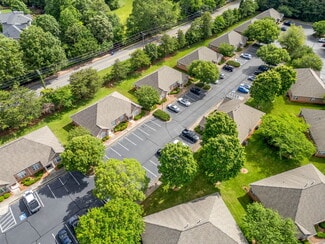 Plus de détails pour 1402 Abbey Ct, Alpharetta, GA - Bureau à louer