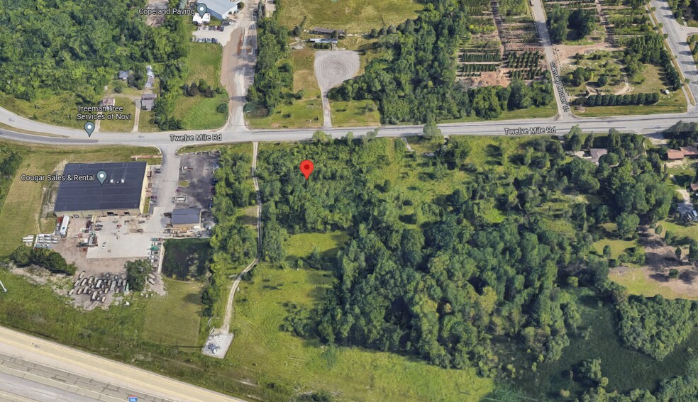 46795 W 12 Mile Rd, Novi, MI à vendre - Photo du bâtiment - Image 1 de 2