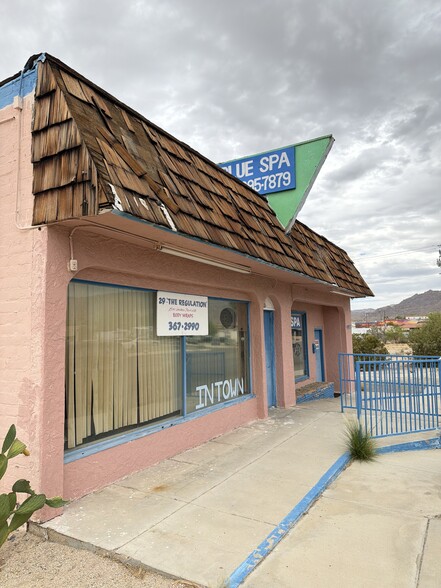 5929 Adobe Rd, Twentynine Palms, CA à vendre - Photo principale - Image 1 de 7