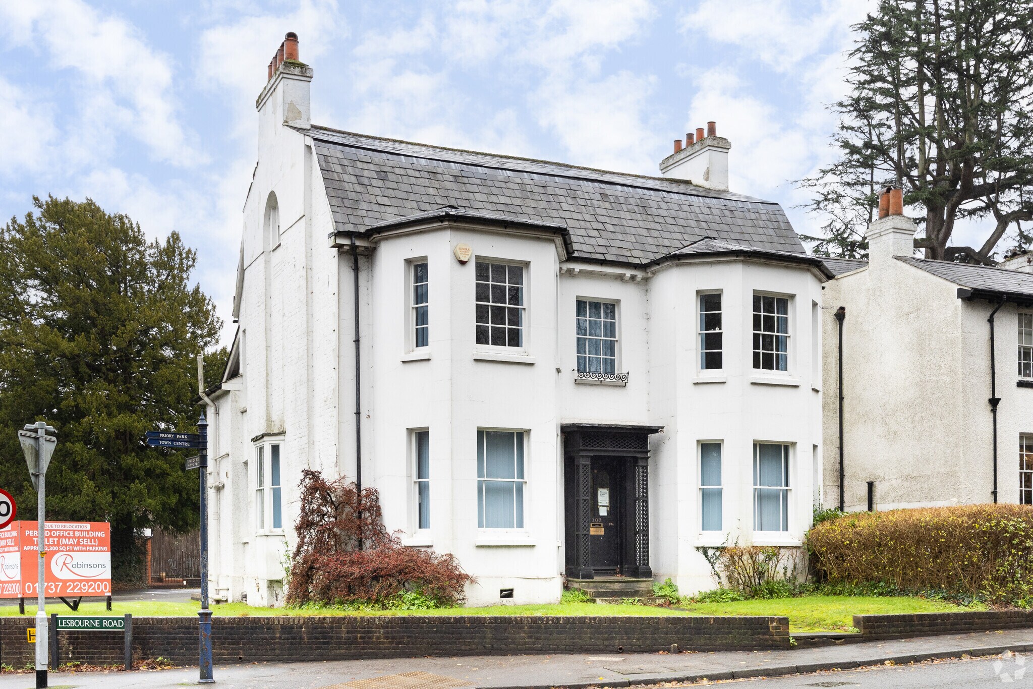 107 Bell St, Reigate à vendre Photo principale- Image 1 de 3