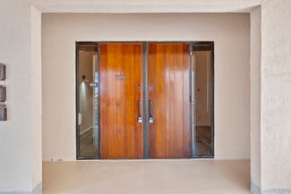 Plus de détails pour 900 SE Ocean Blvd, Stuart, FL - Bureau à louer