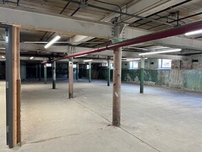 69 King St, Dover, NJ for lease Interior Photo- Image 2 of 3