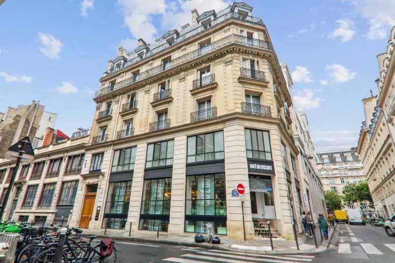 Office in Paris for lease - Building Photo - Image 1 of 11