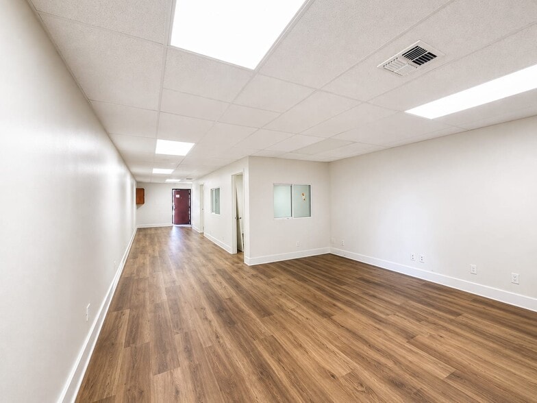 410 Merced Ave, West Covina, CA for lease - Interior Photo - Image 3 of 8