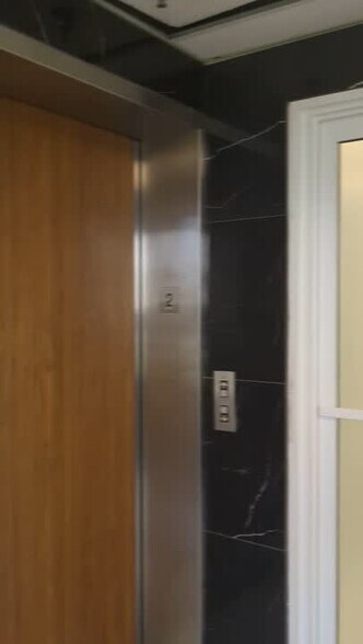 701-769 NW Federal Hwy, Stuart, FL à louer - Vidéo sur l’inscription commerciale - Image 2 de 12