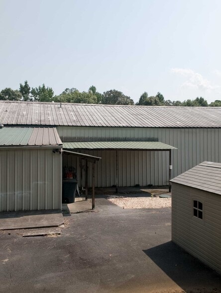 5561 New Calhoun Hwy NE, Rome, GA for sale - Building Photo - Image 3 of 9