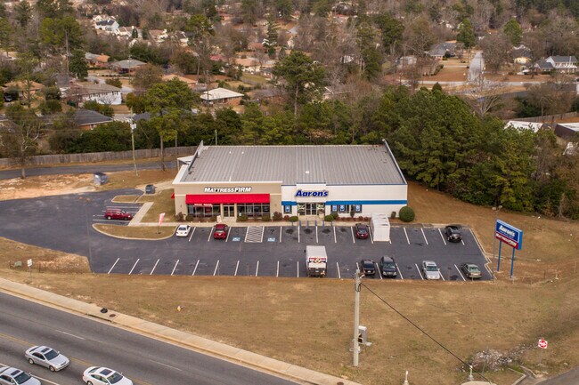 More details for 4696 Log Cabin Dr, Macon-Bibb, GA - Retail for Sale