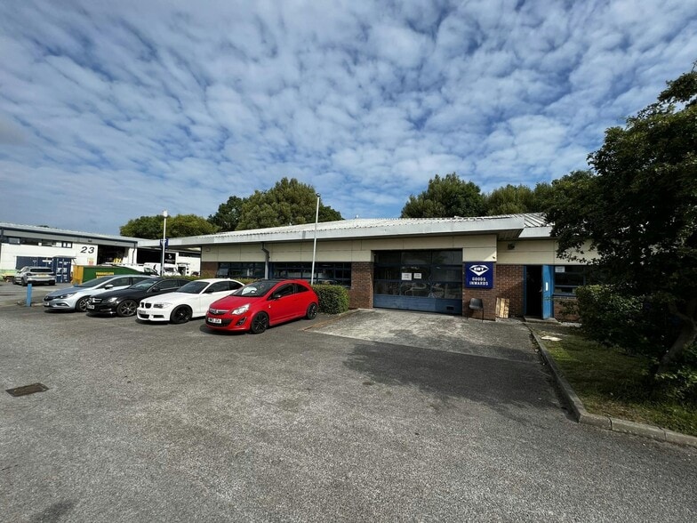 Tir Llwyd Industrial Estate, Rhyl for lease - Building Photo - Image 3 of 6