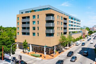 Plus de détails pour 900-910 Chicago Ave, Evanston, IL - Bureau/Commerce de détail, Commerce de détail à louer