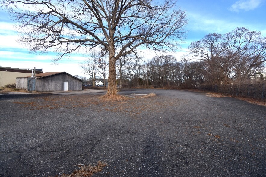 1779 Middle Country Rd, Centereach, NY for lease - Building Photo - Image 3 of 5