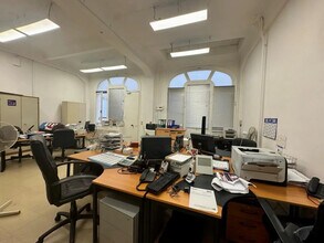 Bureau dans Paris à vendre Photo intérieure- Image 2 de 4