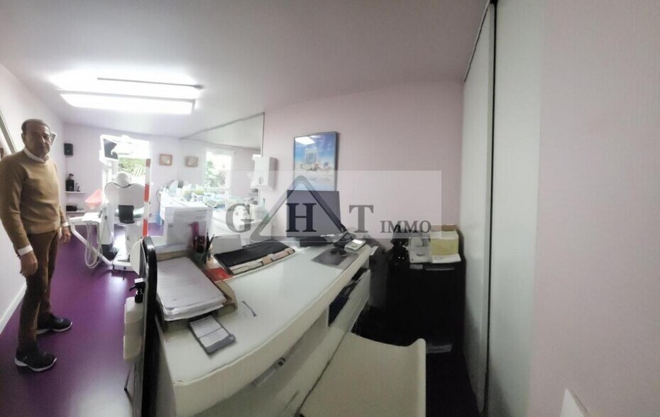 Office in Livry-Gargan for lease - Interior Photo - Image 3 of 3