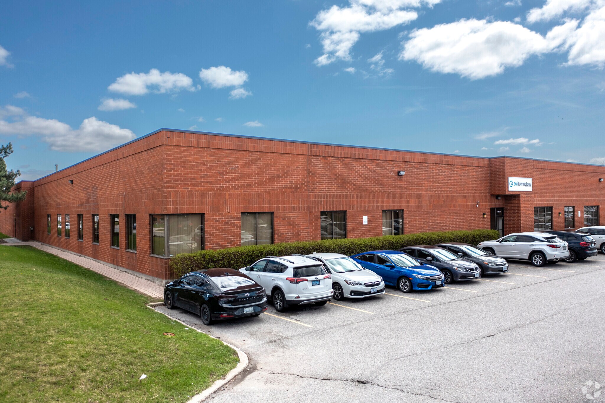 815 Middlefield Rd, Toronto, ON for sale Primary Photo- Image 1 of 1