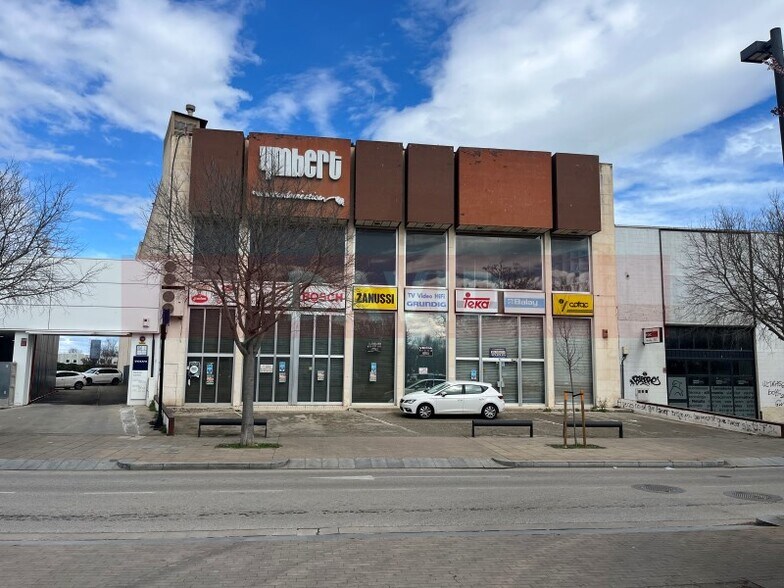 Industriel dans Figueres, Gerona à vendre - Photo du bâtiment - Image 1 de 11