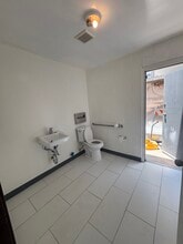 1519-1525 S Bundy Dr, Los Angeles, CA for lease Interior Photo- Image 2 of 2