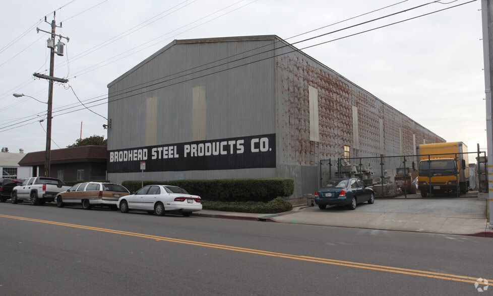 143 S Linden Ave, South San Francisco, CA for lease - Building Photo - Image 2 of 10