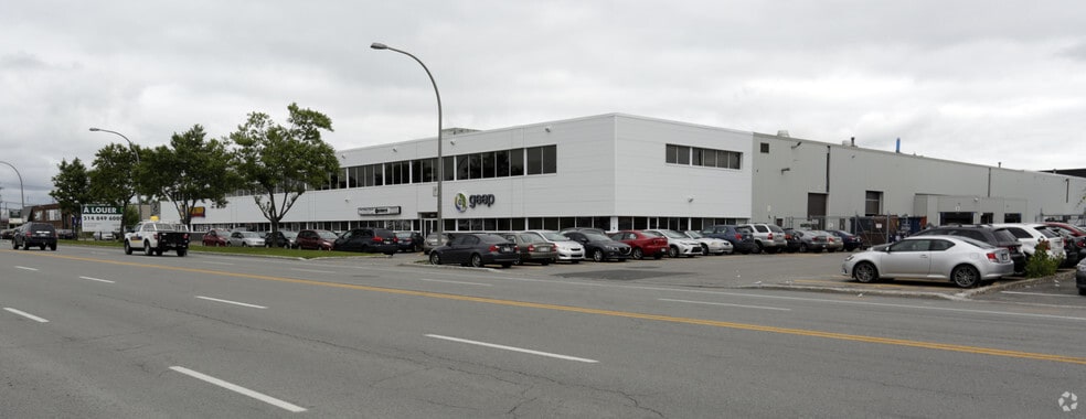 2995-2999 Boul Le Corbusier, Laval, QC for lease - Building Photo - Image 3 of 21