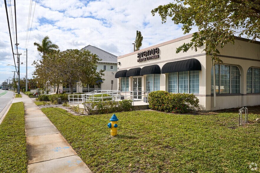 2100 N Federal Hwy, Delray Beach, FL à vendre - Photo du bâtiment - Image 3 de 19