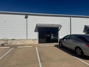 12815 FM 2154, College Station, TX for lease Interior Photo- Image 2 of 15