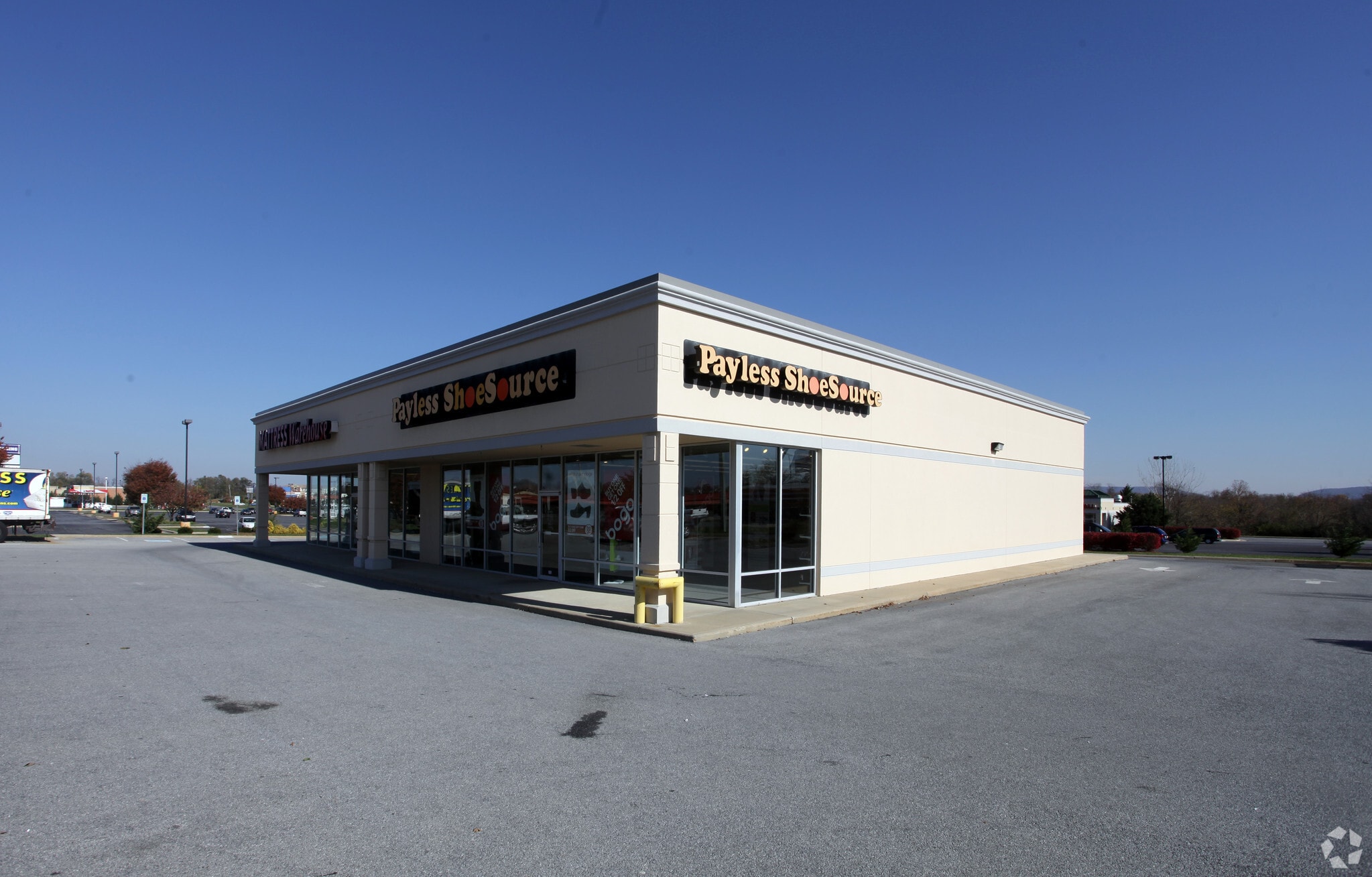 Flowing Springs Rd, Charles Town, WV for lease Primary Photo- Image 1 of 3