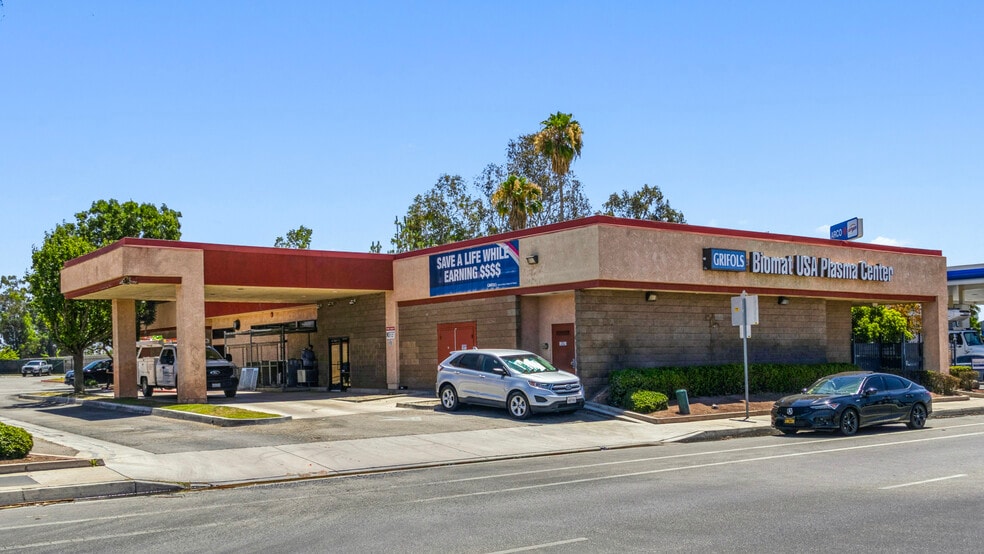4030 Wible Rd, Bakersfield, CA for sale - Building Photo - Image 2 of 15