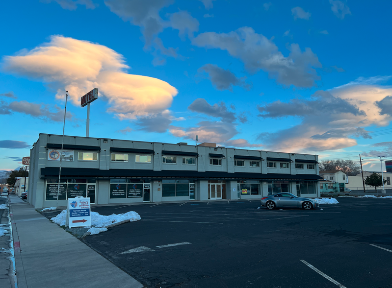 70 Linden St, Reno, NV à louer - Photo du bâtiment - Image 2 de 19