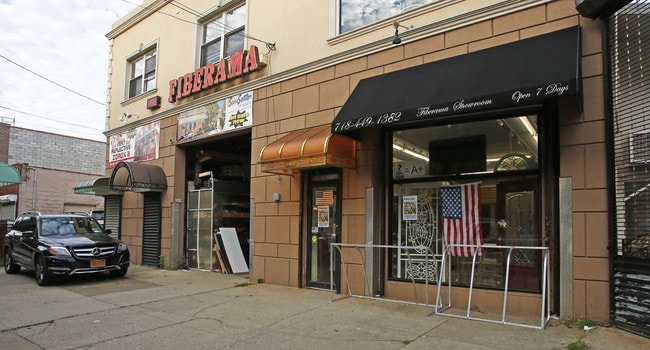 Plus de détails pour 2200-2210 McDonald Ave, Brooklyn, NY - Industriel à vendre